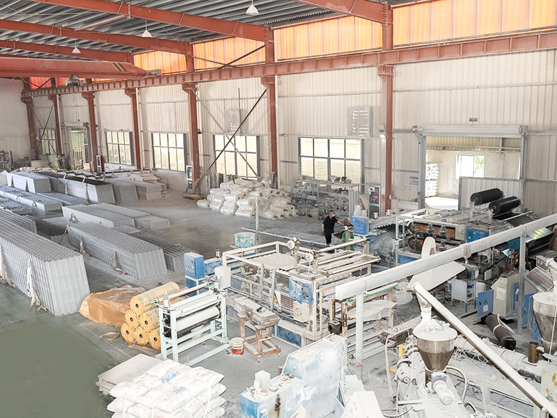 Spazi di fabbrica e uffici